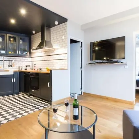 Guestready - Design - Center Opera Bastille * Paris